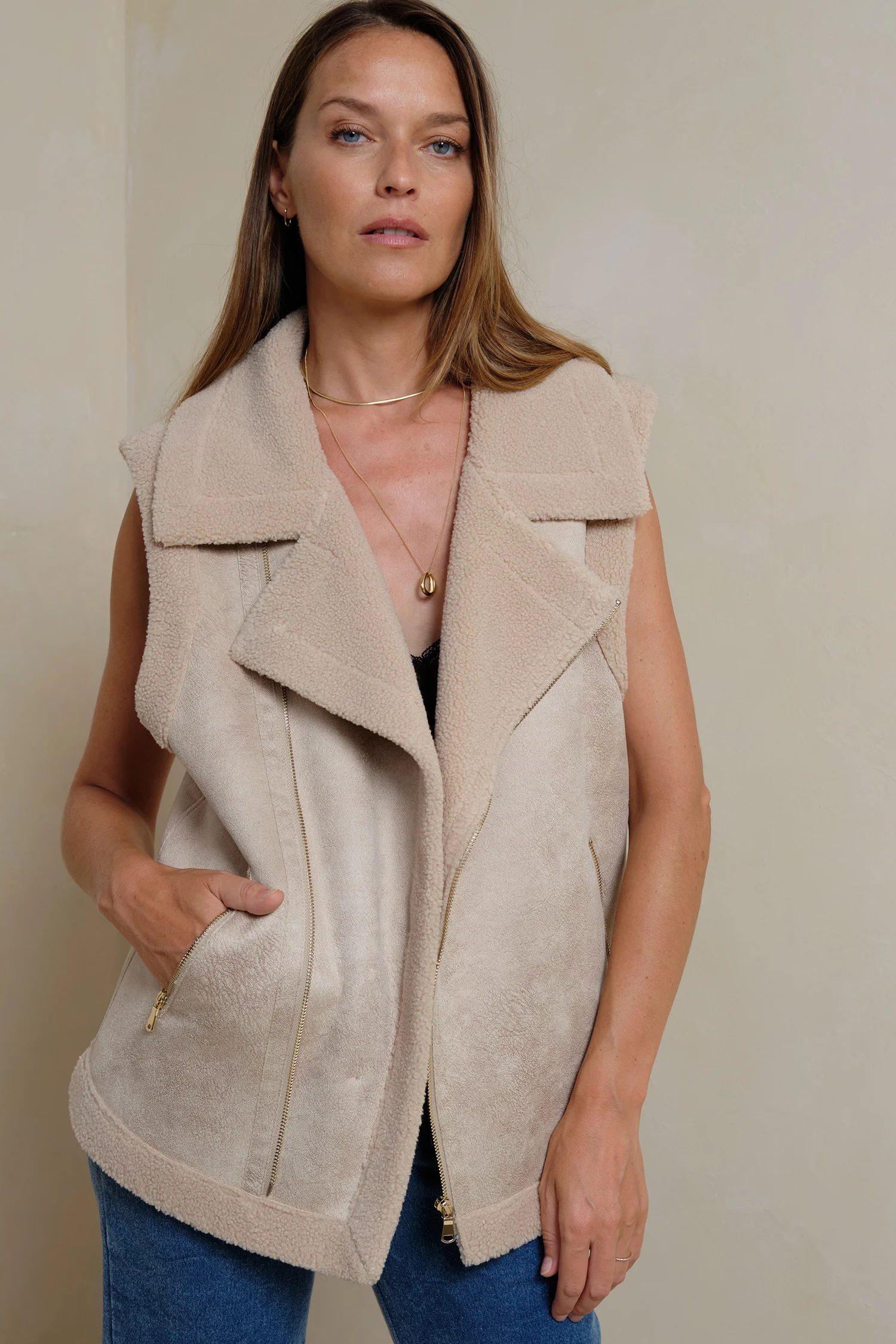 Berkley Vest - Oat - Image 6