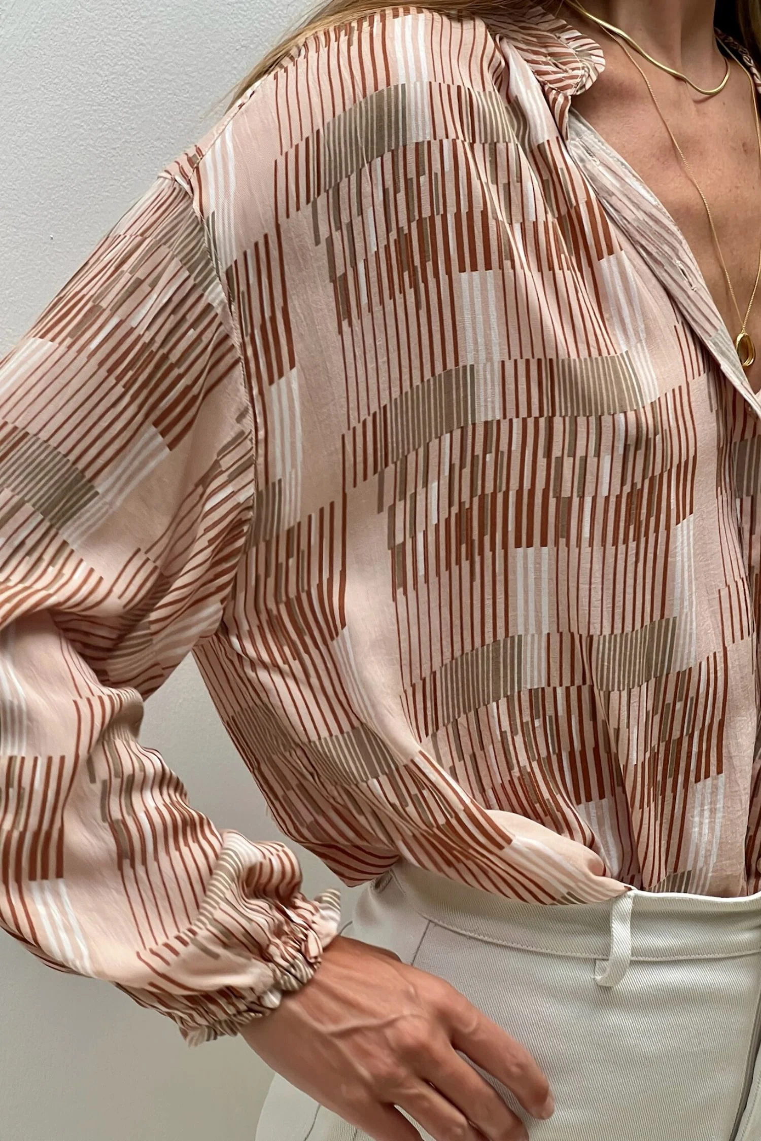 Solace Shirt - Utopia Print Sunset - Image 5